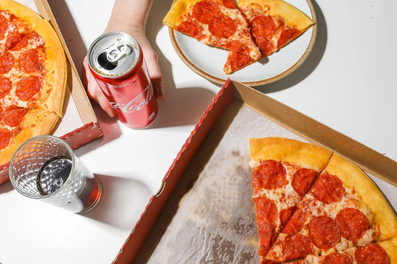 Howard's Pizza & Subs