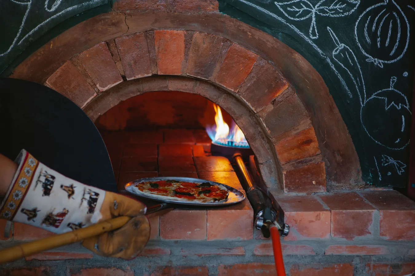 Oggi's Sports | Brewhouse | Pizza
