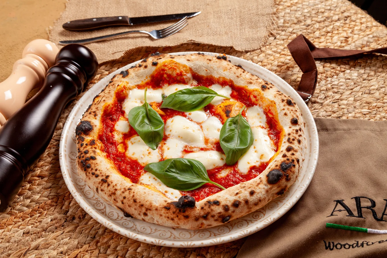 Pazzo's Pizza