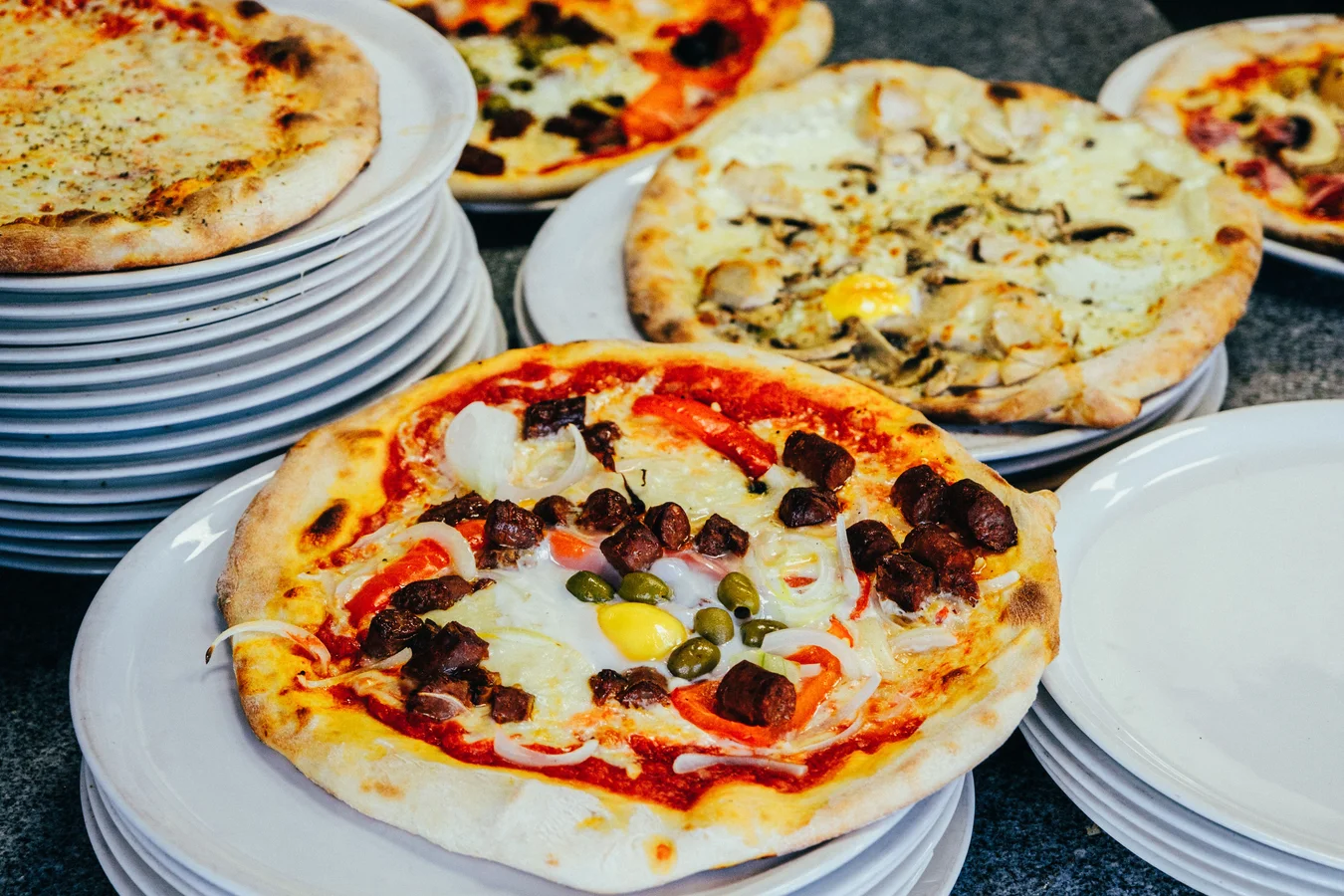 Round Table Pizza
