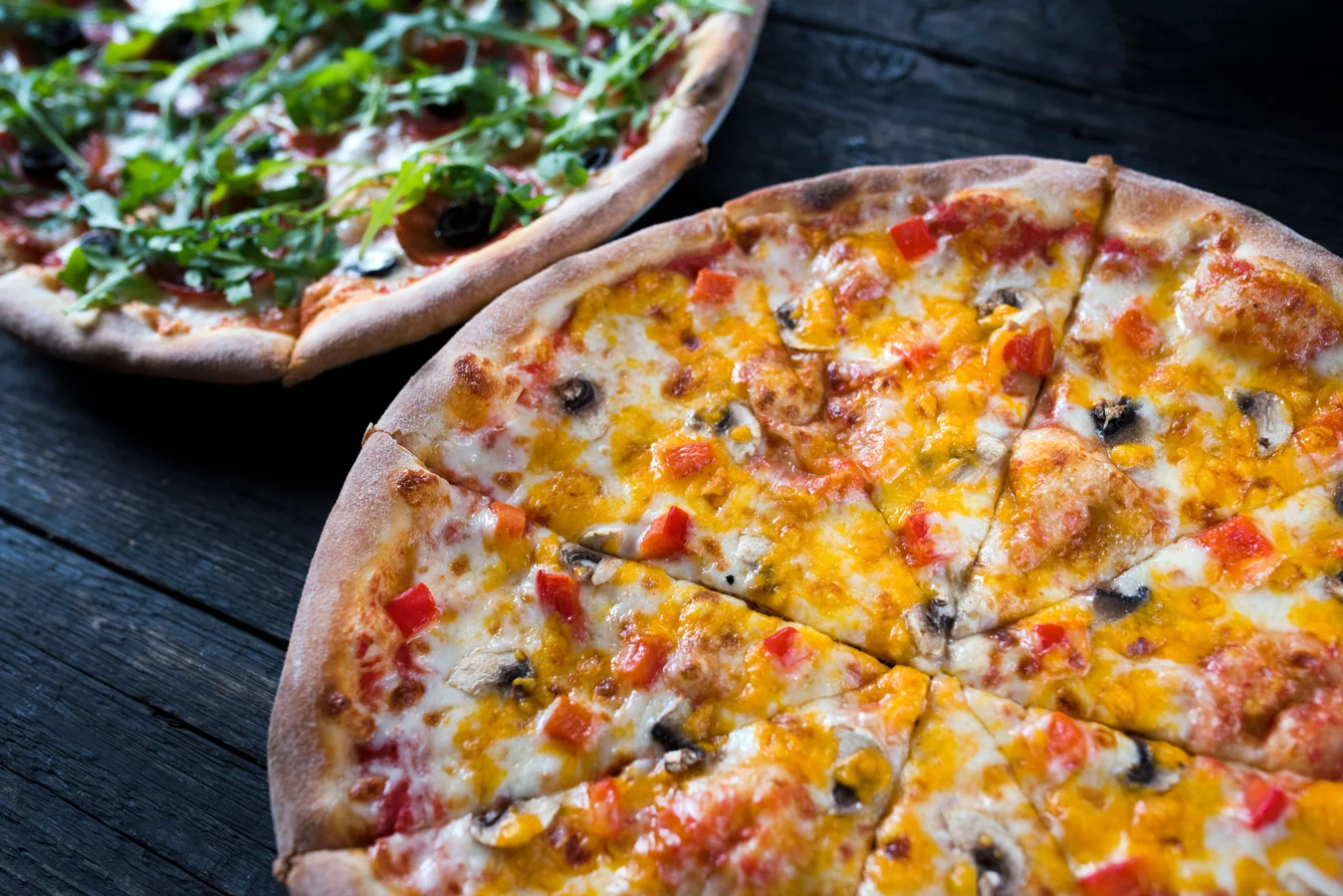 Theos Hot Pizza