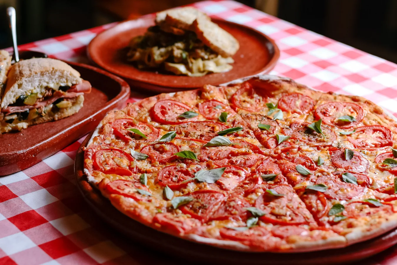 TNT Pizza